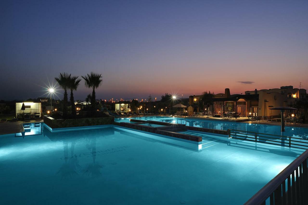 Villaggio Turistico Le Meridiane Marina Di Montenero Esterno foto